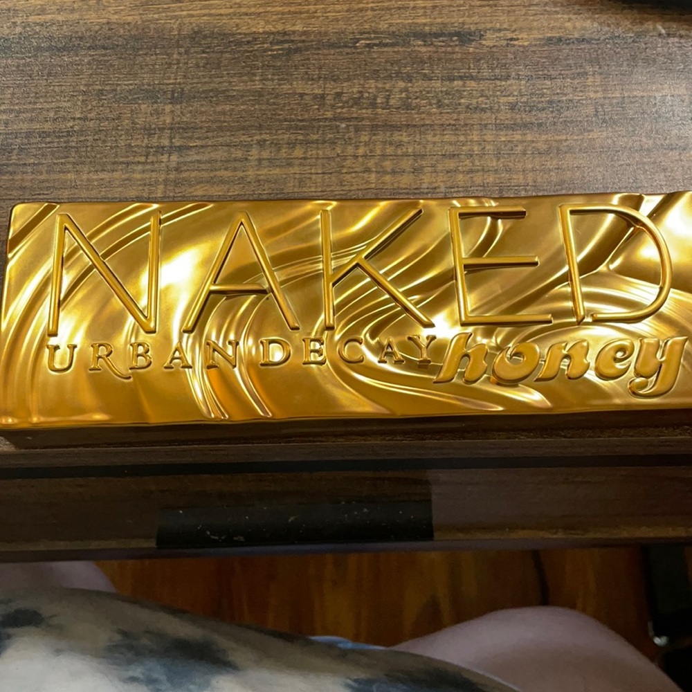 Urban Decay Honey palette